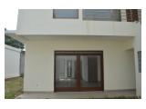 Hunian Nyaman 2 Lantai Free Instalasi Listrik Dan Kebun Dp 20% Langsung Huni