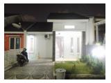 Tampak depan rumah, carport 1 mobil