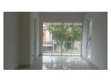 Dijual Butuh Uang Rumah Sedayu City Cluster Eropa Jakarta Timur - 3 Kamar Tidur Unfurnished