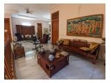 Dijual Rumah Type 4 Bedroom di Kebayoran Lama Jakarta Selatan