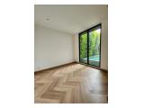 Jual Rumah BRAND NEW Pondok Indah Jakarta Selatan - 4 Kamar Tidur Unfurnished + Kolam Renang