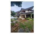 Jual Rumah Sriwijaya Selong Kebayoran Baru Jakarta Selatan - 5 Kamar Tidur Unfurnished