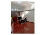 Jual / Sewa Rumah di Jati Cempaka Bekasi - 6 Kamar Tidur Unfurnished, Cocok juga untuk RESTORAN atau CAFE