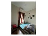 Jual Rumah Cantik dalam Cluster di Cilandak Jakarta Selatan - 3 Kamar Furnished