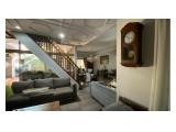 Jual Rumah di Senayan Jakarta Selatan - 4 Kamar Tidur Unfurnished