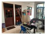 Jual BU Rumah di Petojo Selatan Jakarta Selatan - 9+1 Kamar Unfurnished