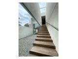 Jual Rumah Mewah Cilandak Ampera Jakarta Selatan - 3 Kamar Tidur Unfurnished + Kolam Renang