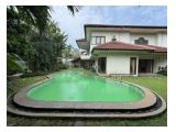 Di Jual Rumah Strategis di jalan kenanga Cilandak 