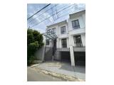 Dijual Rumah Modern 3 Lantai di OPAL Townhouses Permata Hijau Jakarta Selatan