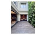 Sewa Rumah di Serenia Hills Lebak Bulus, Jakarta Selatan - 4 Kamar Tidur Semi Furnished