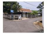 Dijual Rumah di Jalan Deplu Raya Bintaro Pesanggrahan Jakarta Selatan - Sangat Strategis, Posisi di Hook
