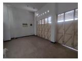 Rumah komersil pinggir jalan hoek muara karang
