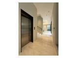 Jual Rumah: Brand New House Kemang Jakarta Selatan - 4 + 2 Kamar Tidur